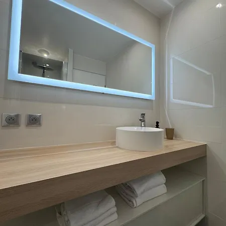 Les Calanques D'or - Standing 4 Prs - Park - Clim Apartment